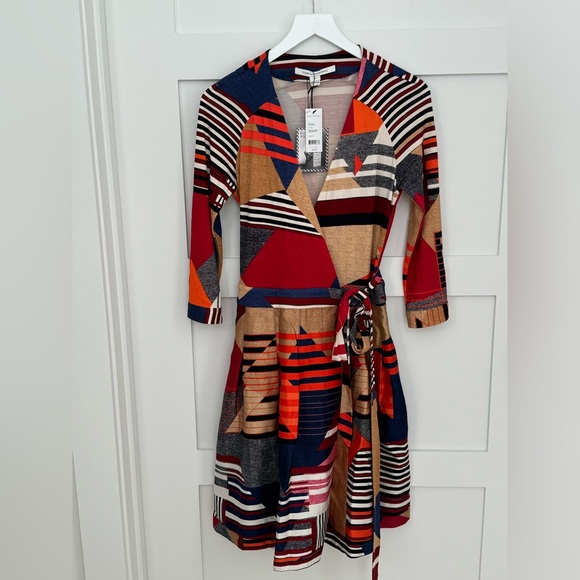 Diane von Furstenberg Diamond Stripe Collage Dress NWT - Picture 1 of 5